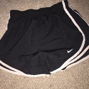 CUTE NIKE SHORTS
